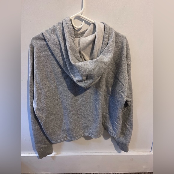 Gray under armor cropped hoodie size xl - Picture 4 of 4
